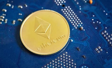 Ethereum: What are the differences and similarities among Paymium, Bitpay, Coinbase, etc.?
